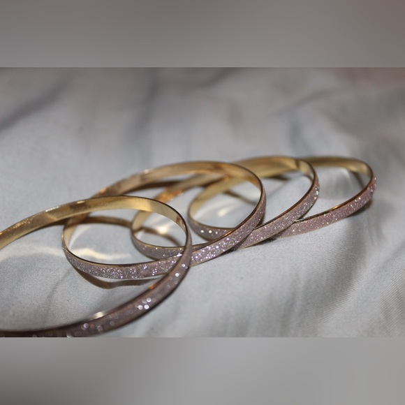 Gold bracelets bundle OS - Picture 6 of 8